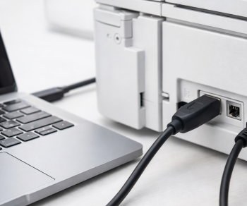 Cabo USB tipo C para ficha USB 2.0 B, preto, caixa DINIC com orifício europeu, 0,50 m